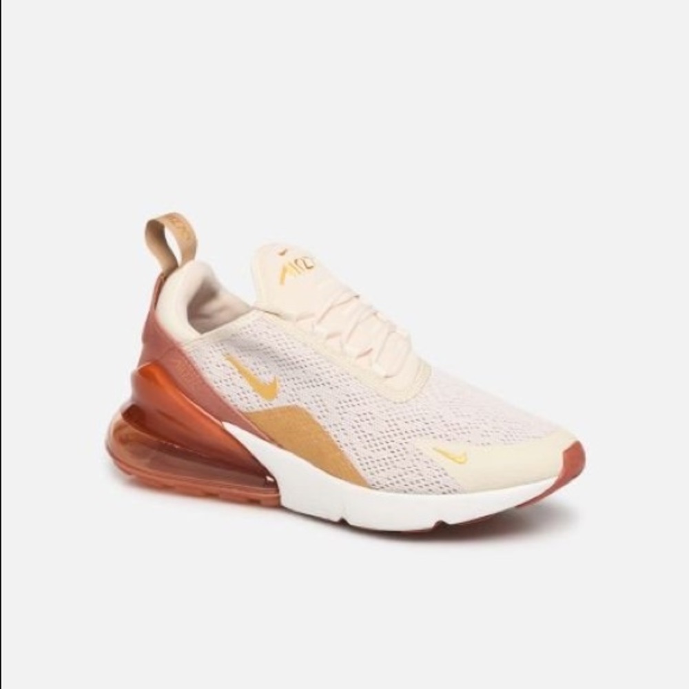 Nike Air Max 270 Sneaker from Nordstrom (new)
